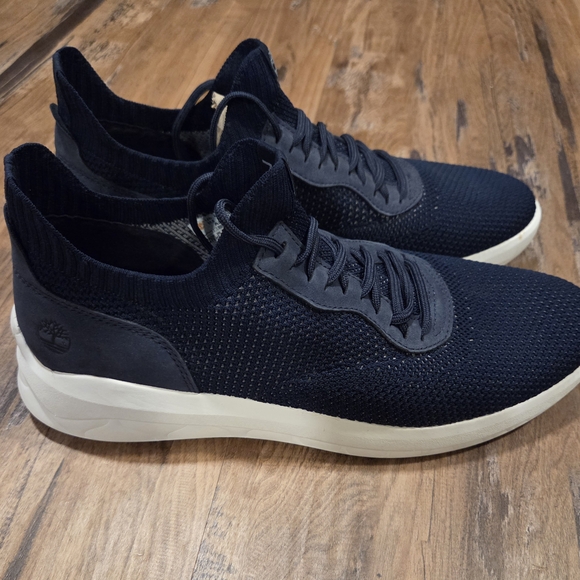 NEW Timberland Men's Navy Sneakers - Picture 1 of 5